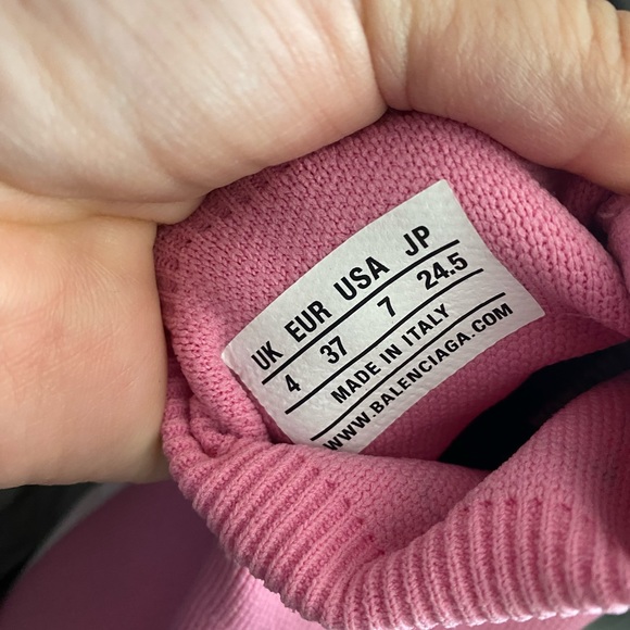 NWT Brand new in box authentic Balenciaga women’s shoes size 7 made in Italy. - Picture 10 of 11